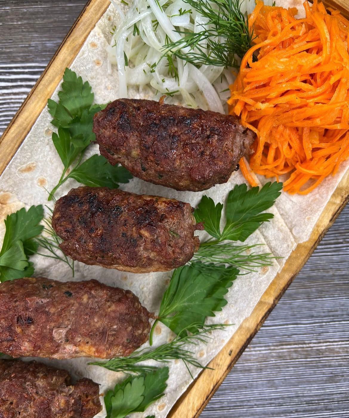 Люля-кебаб баранина-говядина